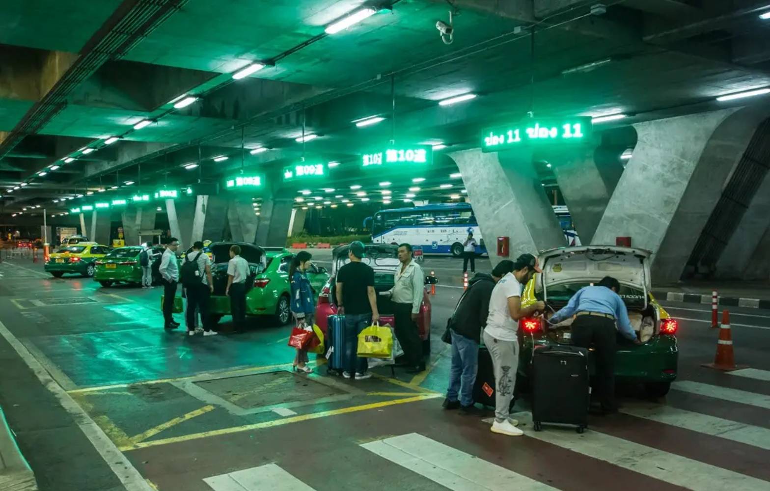 Taxi liên tỉnh